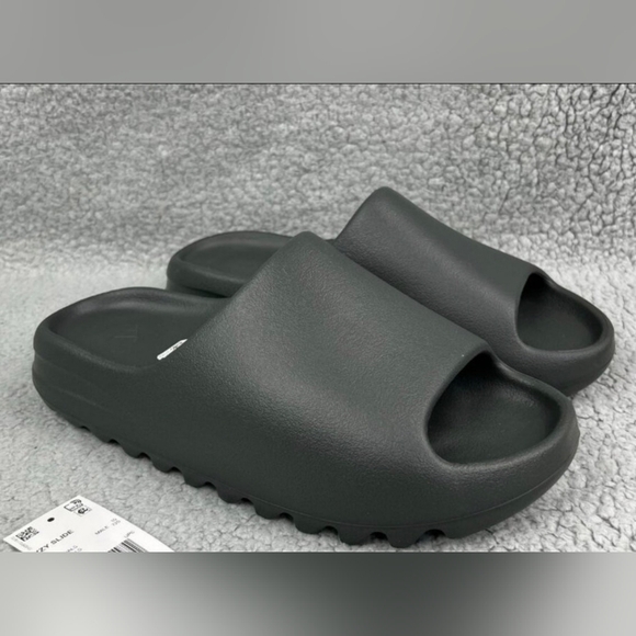 New Without Box Onyx Adidas Yeezy Slide - Main Image